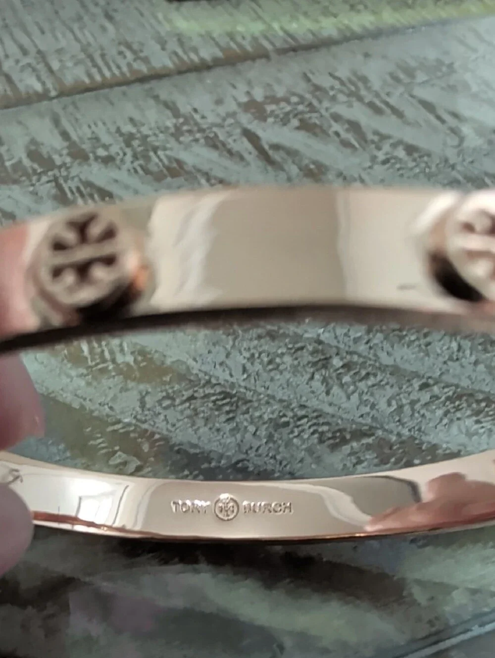 Tory Burch Rose Gold Miller Hinged Bangle NWT